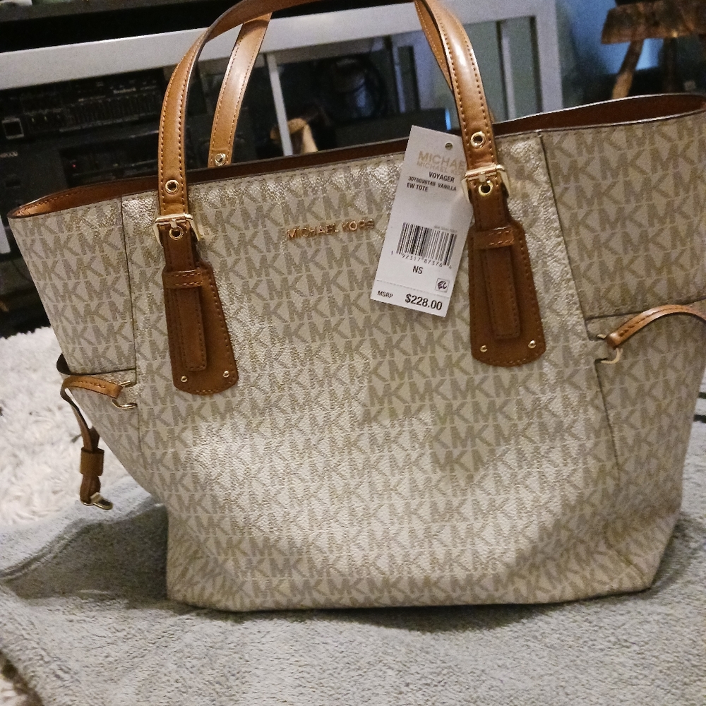 Michael Kors Purse white and brown